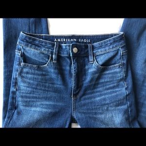 NWT American Eagle Supper high rise jeans/jeggings
